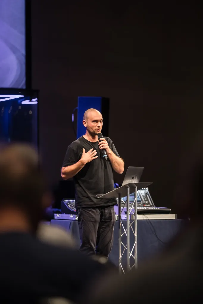Ben Musson teaching